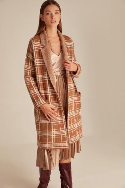 joinus checkerboard knitted cardigan with pocket detail woman brown, Black;brown
joinus checkerboard knitted cardigan with pocket detail woman brown, Black;brown