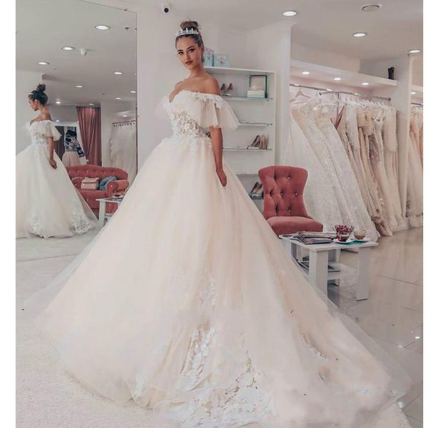chic puffy ball gown wedding dresses off the shoulder arabic middle east church plus size vestido de noiva bridal gowns, White
chic puffy ball gown wedding dresses off the shoulder arabic middle east church plus size vestido de noiva bridal gowns, White