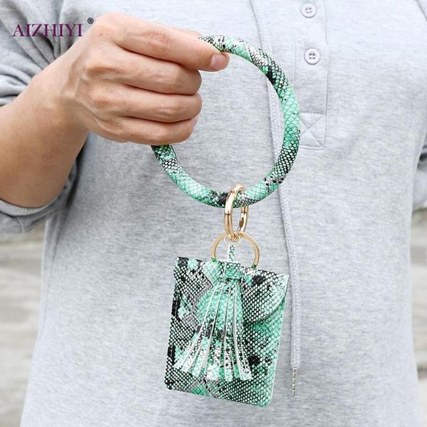 2020 new sell keychain card bag for women men leopard wallet pu leather tassel kabaw fashion bracelet keychain jewelry
2020 new sell keychain card bag for women men leopard wallet pu leather tassel kabaw fashion bracelet keychain jewelry