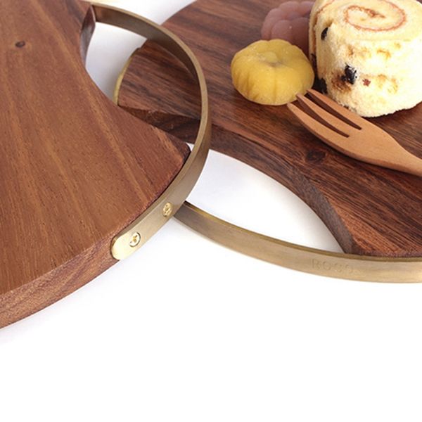 solid wood, fruit cutting board, wood chopping board, kitchen circular chopping board
solid wood, fruit cutting board, wood chopping board, kitchen circular chopping board