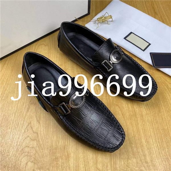 2020 new fashion men's luxury casual shoes, loafers, lazy foot pedal, fashion single product, simple fashion, comfortable fdzhlzj b17, Black;red
2020 new fashion men's luxury casual shoes, loafers, lazy foot pedal, fashion single product, simple fashion, comfortable fdzhlzj b17, Black;red