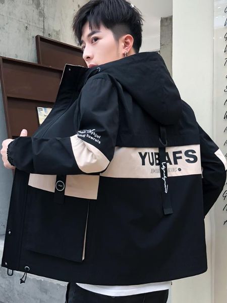 men's jacket 2020 new spring and autumn korean wild fashion handsome outside casual clothes male jacket tooling, Black;brown
men's jacket 2020 new spring and autumn korean wild fashion handsome outside casual clothes male jacket tooling, Black;brown