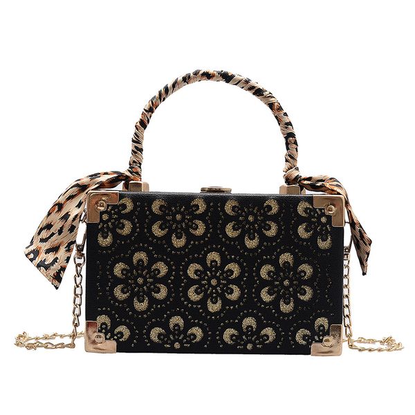 new fashion box evening bag hollow flower women clutch bag luxury leather handbag banquet party purse women's shoulder tote bags
new fashion box evening bag hollow flower women clutch bag luxury leather handbag banquet party purse women's shoulder tote bags