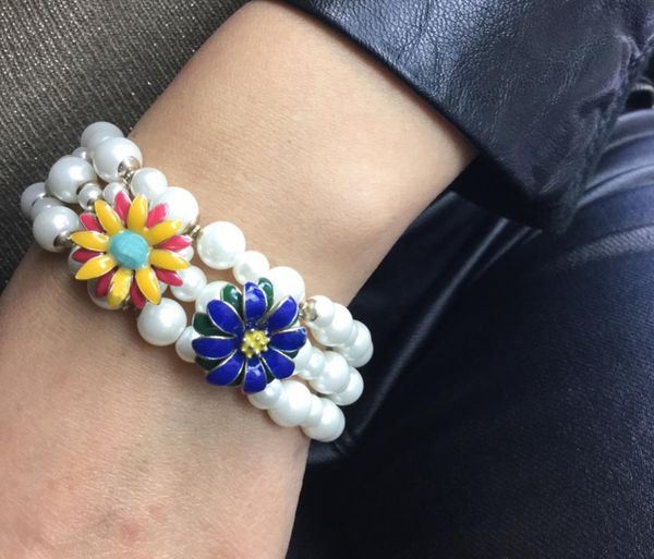 fashion pearl beaded bracelet charm multi-color flower enamel bracelet cute three flower bangle female christmas party jewelry, Black
fashion pearl beaded bracelet charm multi-color flower enamel bracelet cute three flower bangle female christmas party jewelry, Black