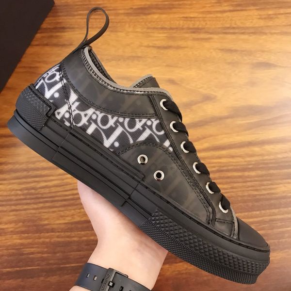 hhh new style luxury women's men's riding casual shoes basketball sneakers designer shoes fashion platform shoes for men ing, Red;white
hhh new style luxury women's men's riding casual shoes basketball sneakers designer shoes fashion platform shoes for men ing, Red;white