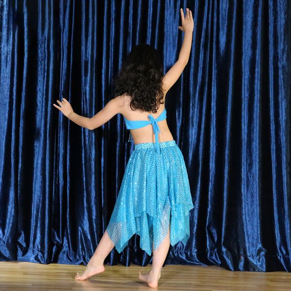 2pcs/set child sequined skirts suits belly dance costume performance costume girls'national dance dress, Black;red
2pcs/set child sequined skirts suits belly dance costume performance costume girls'national dance dress, Black;red