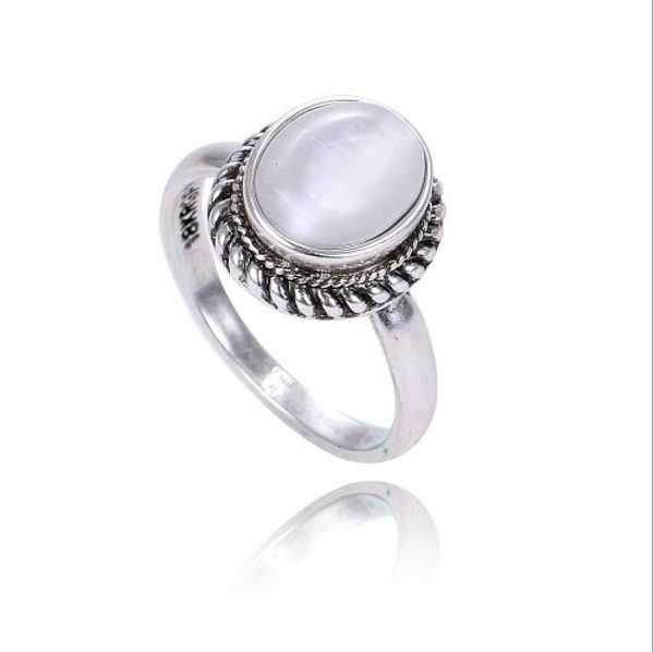 new 925 silver wedding ring for women female crystal from austrian european and american creative opal vintage ladies ring
new 925 silver wedding ring for women female crystal from austrian european and american creative opal vintage ladies ring