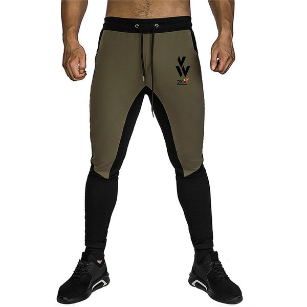 autumn new fashion stitching men's gym training jogging pants legging sport fitness tights running trousers slim sportswear male, Black;blue
autumn new fashion stitching men's gym training jogging pants legging sport fitness tights running trousers slim sportswear male, Black;blue