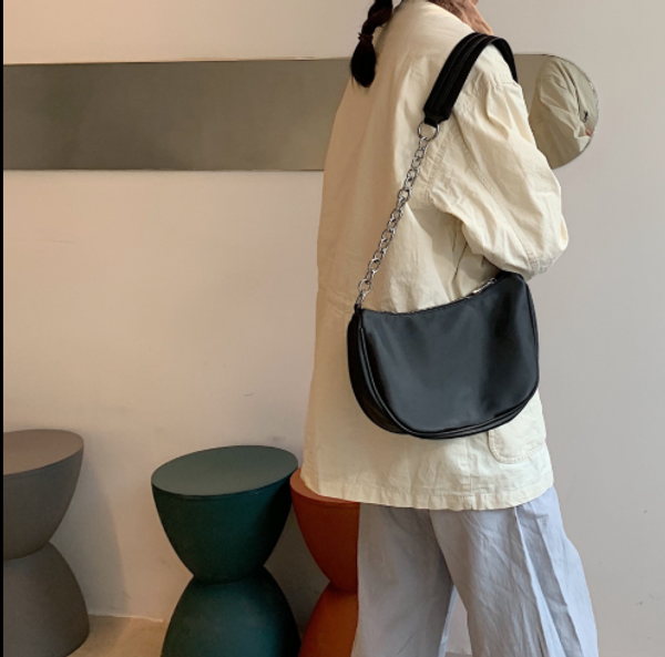 fashion women's small handbag nylon casual shoulder messenger bag female handbag vintage black s-kloiu
fashion women's small handbag nylon casual shoulder messenger bag female handbag vintage black s-kloiu
