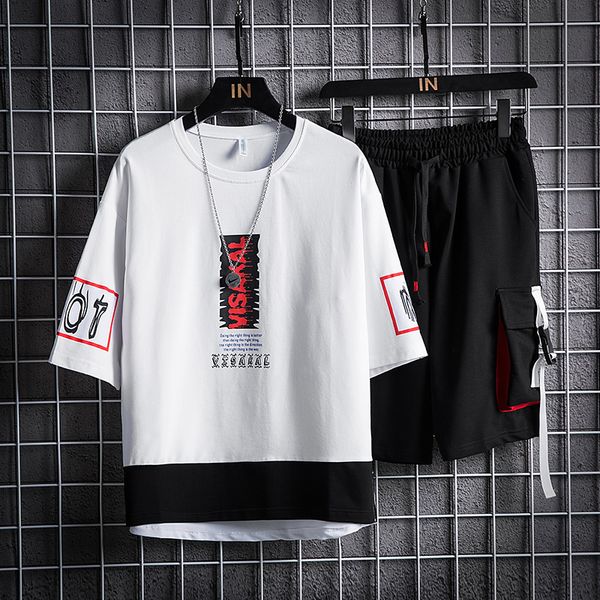 men sets men's tracksuit 2020 new fashion casual patchwork men's clothing 2 piece print sweatshirt t-shirt shorts, Gray
men sets men's tracksuit 2020 new fashion casual patchwork men's clothing 2 piece print sweatshirt t-shirt shorts, Gray
