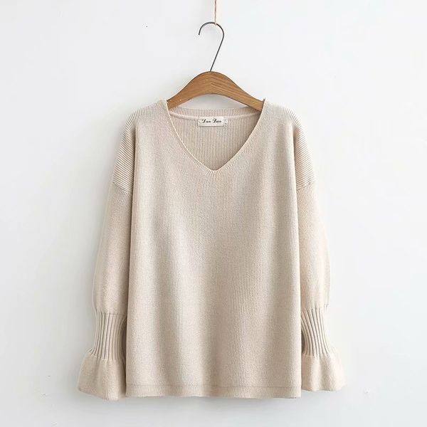 2019 autumn winter sweater v neck womens thick warm knitwear pullover flare sleeve ruffles sweater oversized knitted jumpers new, White;black
2019 autumn winter sweater v neck womens thick warm knitwear pullover flare sleeve ruffles sweater oversized knitted jumpers new, White;black