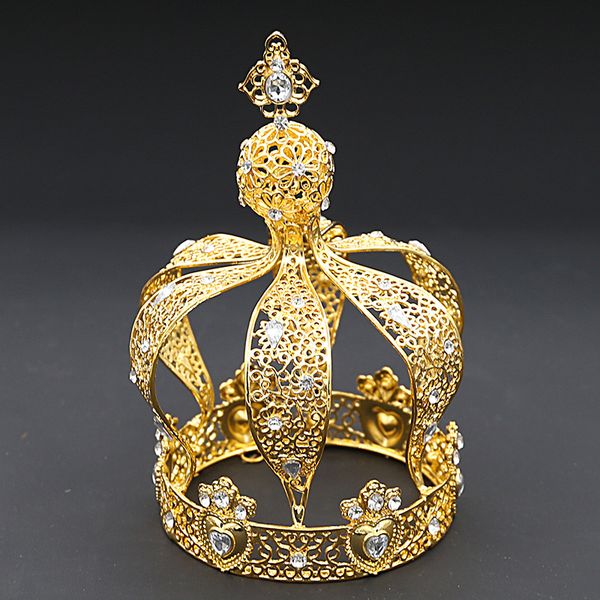 retro birthday festival show wedding ornament and chirldren's alloy crown wedding party tiaras dessert cake baking decoration, Golden;white
retro birthday festival show wedding ornament and chirldren's alloy crown wedding party tiaras dessert cake baking decoration, Golden;white