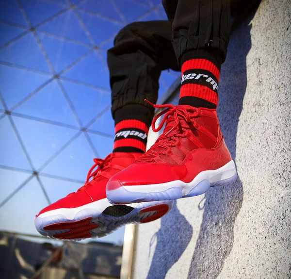 11 11s high low le men women basketball shoes concord 23 45 platinum tint bred prm heiress midnight university blue gold j11 sneakers
11 11s high low le men women basketball shoes concord 23 45 platinum tint bred prm heiress midnight university blue gold j11 sneakers