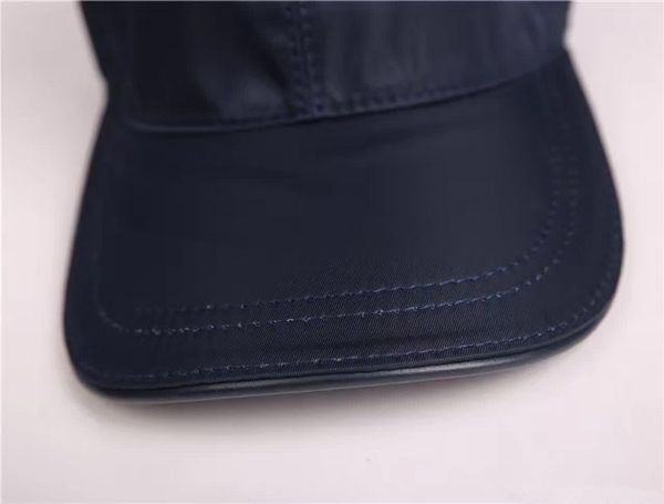 fashion-canvluxury cap men women hat outdoor sport leisure strapback hat europee designer sun hat brand baseball cap with box, Blue;gray
fashion-canvluxury cap men women hat outdoor sport leisure strapback hat europee designer sun hat brand baseball cap with box, Blue;gray
