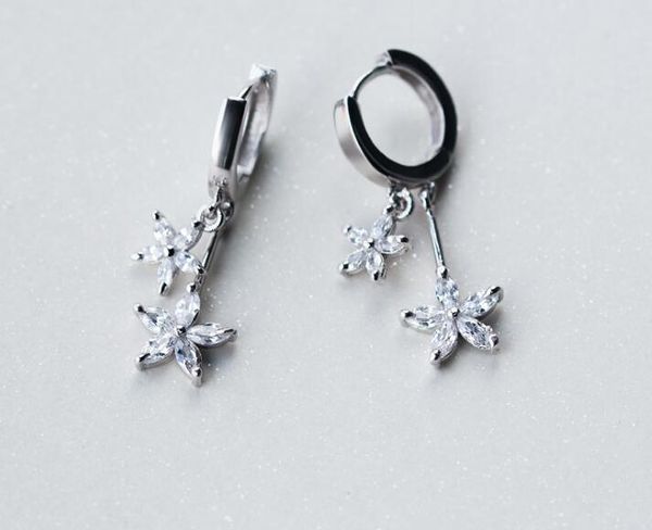 1pair thin real. 925 sterling silver jewelry white zirconia flowers hoop huggie earrings gtle2577, Golden;silver
1pair thin real. 925 sterling silver jewelry white zirconia flowers hoop huggie earrings gtle2577, Golden;silver