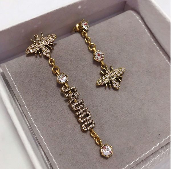 new ladies fashion earrings japan and south korea high-end jewelry hypoallergenic irregular long tassel earrings fashion zircon earrings who, Golden;silver
new ladies fashion earrings japan and south korea high-end jewelry hypoallergenic irregular long tassel earrings fashion zircon earrings who, Golden;silver