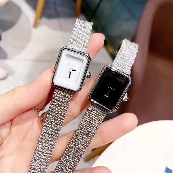 women watch nice lady quartz wristwatch party luxury woman wristwatch famous design nice clock wholesale price, Slivery;brown
women watch nice lady quartz wristwatch party luxury woman wristwatch famous design nice clock wholesale price, Slivery;brown