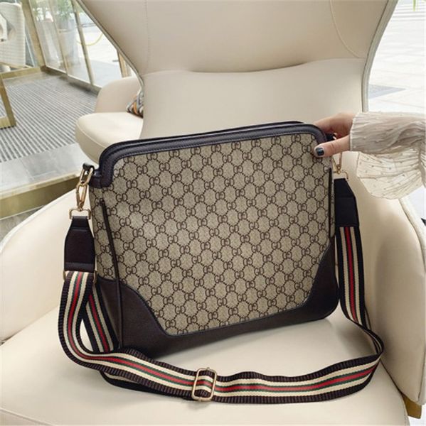 designer handbag large bag fashion printing messenger bags large capacity single shoulder mummy bag shoulder bag ph-cfy2001062
designer handbag large bag fashion printing messenger bags large capacity single shoulder mummy bag shoulder bag ph-cfy2001062
