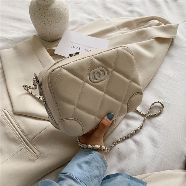 original design foreign style shoulder bag 2020 popular new fashion chain messenger bag joker diamond square
original design foreign style shoulder bag 2020 popular new fashion chain messenger bag joker diamond square