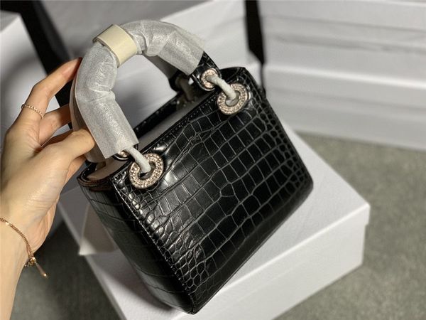 designer purses luxury handbags 2020 tote clutch shoulder fashion bags genuine cowhide leather new style designer bags
designer purses luxury handbags 2020 tote clutch shoulder fashion bags genuine cowhide leather new style designer bags