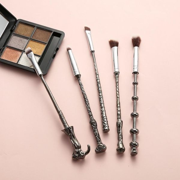 new harry design 5 pcs set make up brushes eyes eyebrow nose shadow brush makeup tools profesional women pinceaux maquillage kit
new harry design 5 pcs set make up brushes eyes eyebrow nose shadow brush makeup tools profesional women pinceaux maquillage kit