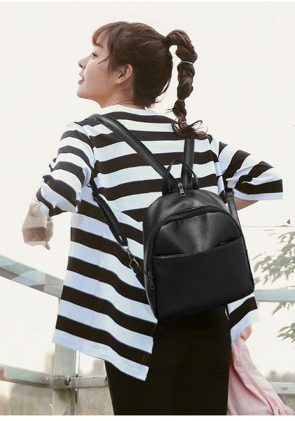 2020 new women's shoulder bag ladies large capacity travel bag fashion casual solid color zipper backpack 
2020 new women's shoulder bag ladies large capacity travel bag fashion casual solid color zipper backpack