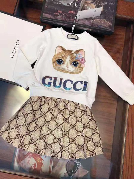 ребёнок для одежды, бренд дешевой одежды набора белого балахона + клетчатой юбка девушка бутик одежды бренд дешевого набор оптового ребено, White 
ребёнок для одежды, бренд дешевой одежды набора белого балахона + клетчатой юбка девушка бутик одежды бренд дешевого набор оптового ребено, White