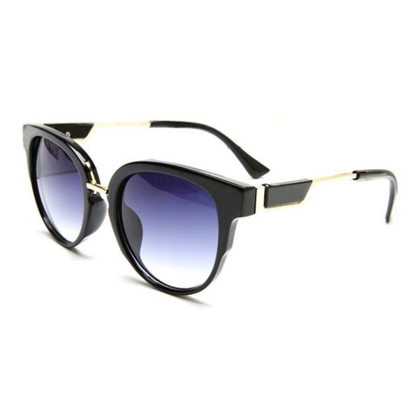 designer brand 1657 men and women sunglasses uv400 protection glasses safety driving sunglasses sale, White;black
designer brand 1657 men and women sunglasses uv400 protection glasses safety driving sunglasses sale, White;black