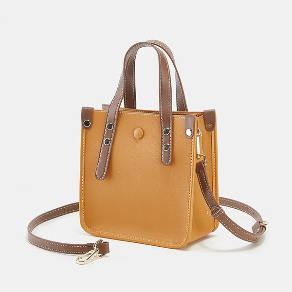 2019 новый летний посланник сумка кожаная сумка маленькая квадратная сумка женская мода
2019 новый летний посланник сумка кожаная сумка маленькая квадратная сумка женская мода