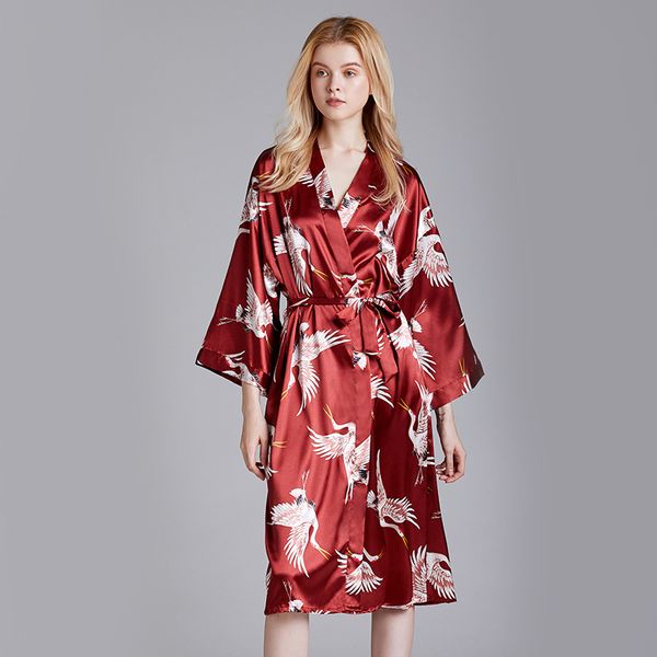 women's sleepwear 2021 summer silk kimono robe bathrobe women bridesmaid robes long wedding nightwear satin ladies dressing, Black;red
women's sleepwear 2021 summer silk kimono robe bathrobe women bridesmaid robes long wedding nightwear satin ladies dressing, Black;red