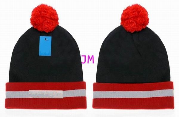 2020 fashion knitting cotton white red blue strips hats with hair ball cap women's men winter confortable warm hats, Blue;gray
2020 fashion knitting cotton white red blue strips hats with hair ball cap women's men winter confortable warm hats, Blue;gray