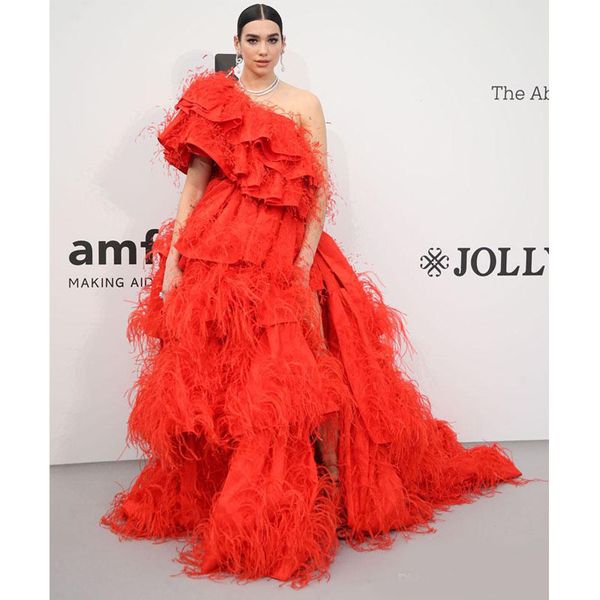 gorgeous evening dresses 2020 one shoulder side split sweep train feather prom dress party custom made tiered skirts red carpet gowns, Black;red
gorgeous evening dresses 2020 one shoulder side split sweep train feather prom dress party custom made tiered skirts red carpet gowns, Black;red