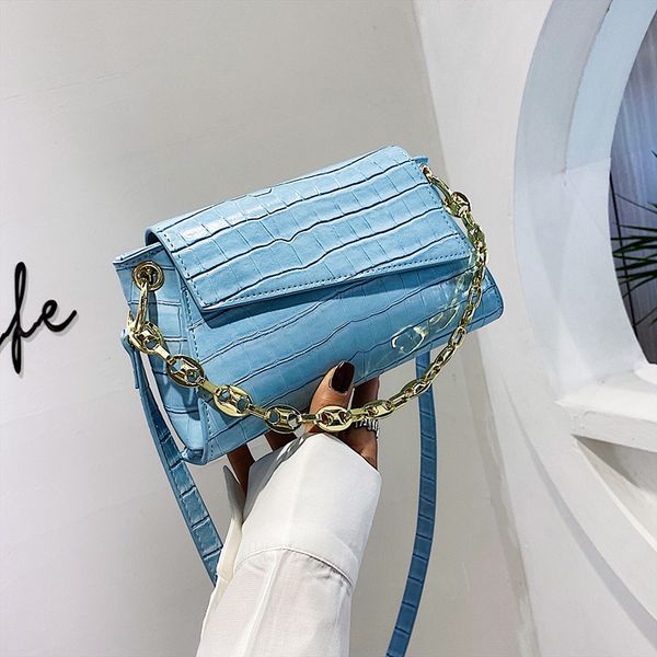 2020 new shoulder bag women's casual fashion korean version of the chain portable ladies small fresh armpit bag
2020 new shoulder bag women's casual fashion korean version of the chain portable ladies small fresh armpit bag