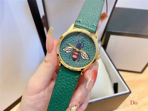 2020 fashion brand luxury women's watch simple brand small pattern quartz leather women's watch sports classic watch clock relogio, Slivery;brown
2020 fashion brand luxury women's watch simple brand small pattern quartz leather women's watch sports classic watch clock relogio, Slivery;brown