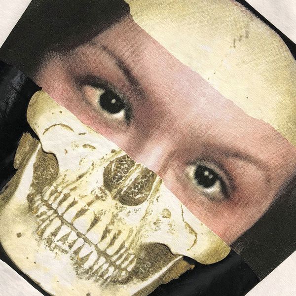 mask skull t-shirt luxury european fashion oversized short sleeve cotton women couples couples mens t-shirt, White;black
mask skull t-shirt luxury european fashion oversized short sleeve cotton women couples couples mens t-shirt, White;black