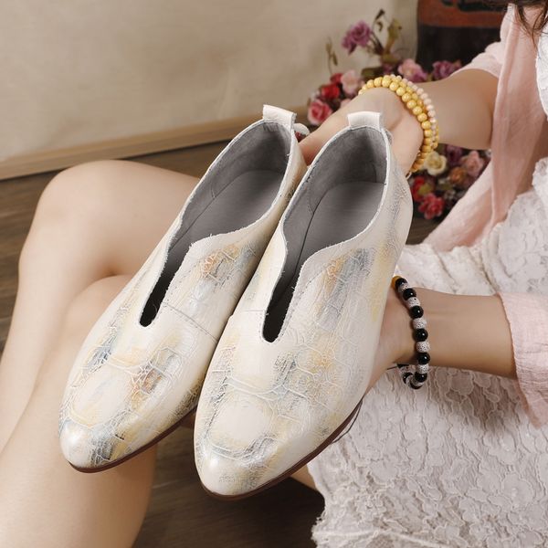 spring summer 2020 new flats fashion hand-painted soft-soled women's genuine leather shallow casual shoes flats women shoes, Black
spring summer 2020 new flats fashion hand-painted soft-soled women's genuine leather shallow casual shoes flats women shoes, Black