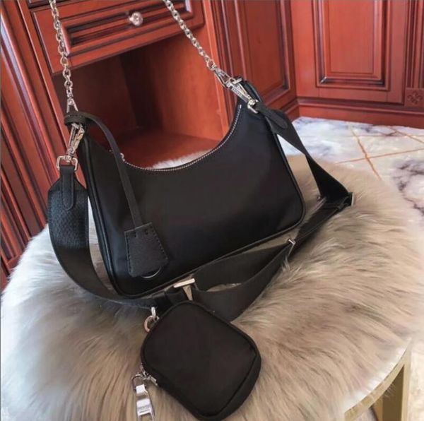 2020 designer shoulder bags waterproof canvas handbags designer elling wallet women bags crossbody bag luxury hobo purses
2020 designer shoulder bags waterproof canvas handbags designer elling wallet women bags crossbody bag luxury hobo purses