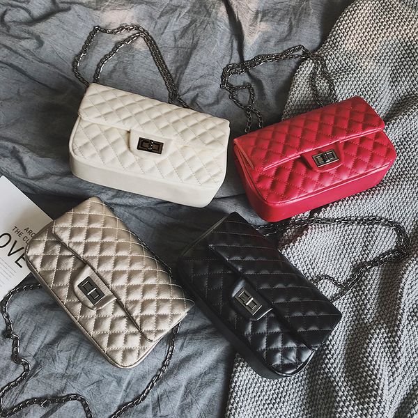 luxury handbags women bags designer summer pu leather chain evening party clutch bag messenger crossbody bags for women 2019
luxury handbags women bags designer summer pu leather chain evening party clutch bag messenger crossbody bags for women 2019