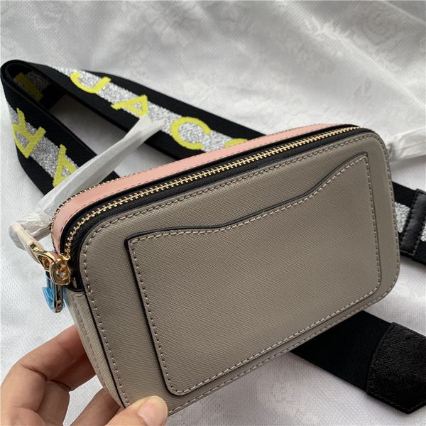 2020 new mini camera single shoulder bag fashion designer messenger bag mini portable wide shoulder belt leather multi color wallet
2020 new mini camera single shoulder bag fashion designer messenger bag mini portable wide shoulder belt leather multi color wallet