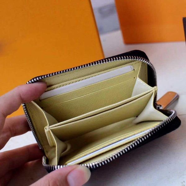 latest fashion luxury designer coin pouch for women small zipper wallet card holder designer luxury handbags purses lady coin purse wallets, Red;black
latest fashion luxury designer coin pouch for women small zipper wallet card holder designer luxury handbags purses lady coin purse wallets, Red;black