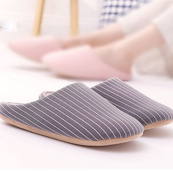 warm home slippers fluffy fur slippers slip on house soft and warm house shoes casual non-slip, Black
warm home slippers fluffy fur slippers slip on house soft and warm house shoes casual non-slip, Black