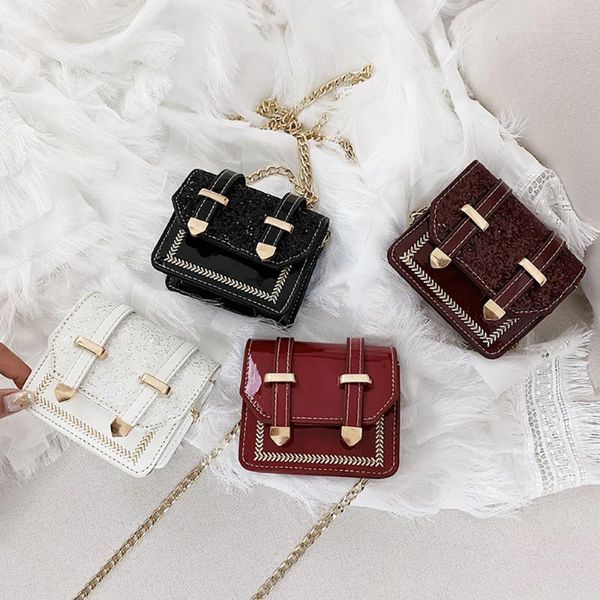 small female bag pu leather crossbody bags for women travel fashion mini shoulder bags metal chains women's purses and handbags
small female bag pu leather crossbody bags for women travel fashion mini shoulder bags metal chains women's purses and handbags