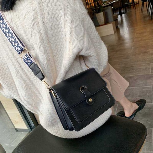high-end sense bags casual women's bag new 2020 version of the korean version of fashion simple foreign style joker with a
high-end sense bags casual women's bag new 2020 version of the korean version of fashion simple foreign style joker with a