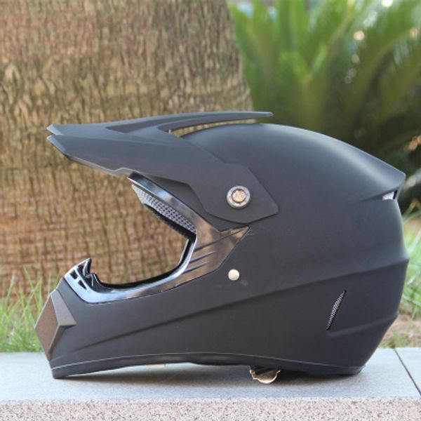 sports safety motorcycle helmet/riding helmet/cycling helmet/racing off-road helmets windproof
sports safety motorcycle helmet/riding helmet/cycling helmet/racing off-road helmets windproof