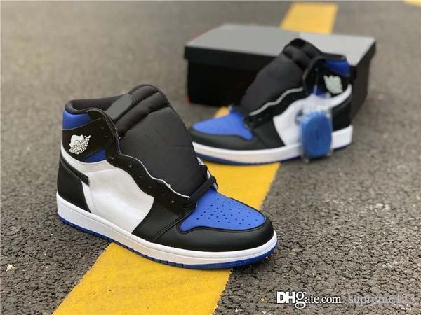 2020 release air authentic 1 high og retro game royal basketball shoes black toe men sports sneakers with box
2020 release air authentic 1 high og retro game royal basketball shoes black toe men sports sneakers with box
