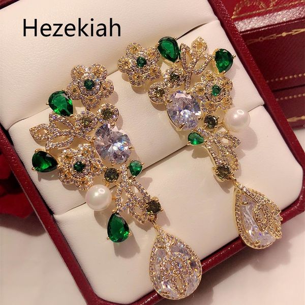 hezekiah s925 silver earrings personality fashion women's eardrop dance party superior quality female colored zircon, Golden
hezekiah s925 silver earrings personality fashion women's eardrop dance party superior quality female colored zircon, Golden