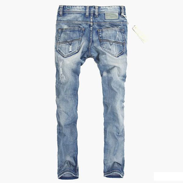 men's light blue slim-fit hole jeans men's begging style holes classic vintage fashion jeans
men's light blue slim-fit hole jeans men's begging style holes classic vintage fashion jeans
