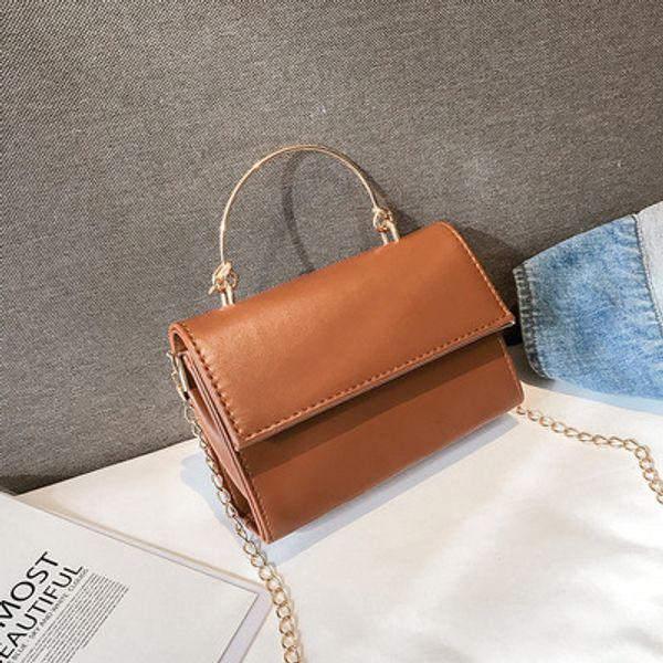 2018 new european and american fashion chain handbags simple wild small square package harajuku shoulder messenger bag influx of women
2018 new european and american fashion chain handbags simple wild small square package harajuku shoulder messenger bag influx of women