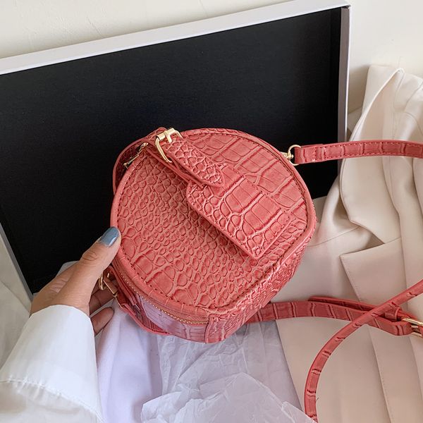 stone pattern round crossbody bag 2020 summer new high-quality pu leather women's handbag lock shoulder messenger bag
stone pattern round crossbody bag 2020 summer new high-quality pu leather women's handbag lock shoulder messenger bag