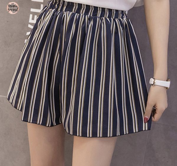 лето 2019 женщины шифон шорты высокой талией полосатый boho цветочные печати wide leg женские шорты плюс размер элегантные шорты юбки, White;black
лето 2019 женщины шифон шорты высокой талией полосатый boho цветочные печати wide leg женские шорты плюс размер элегантные шорты юбки, White;black